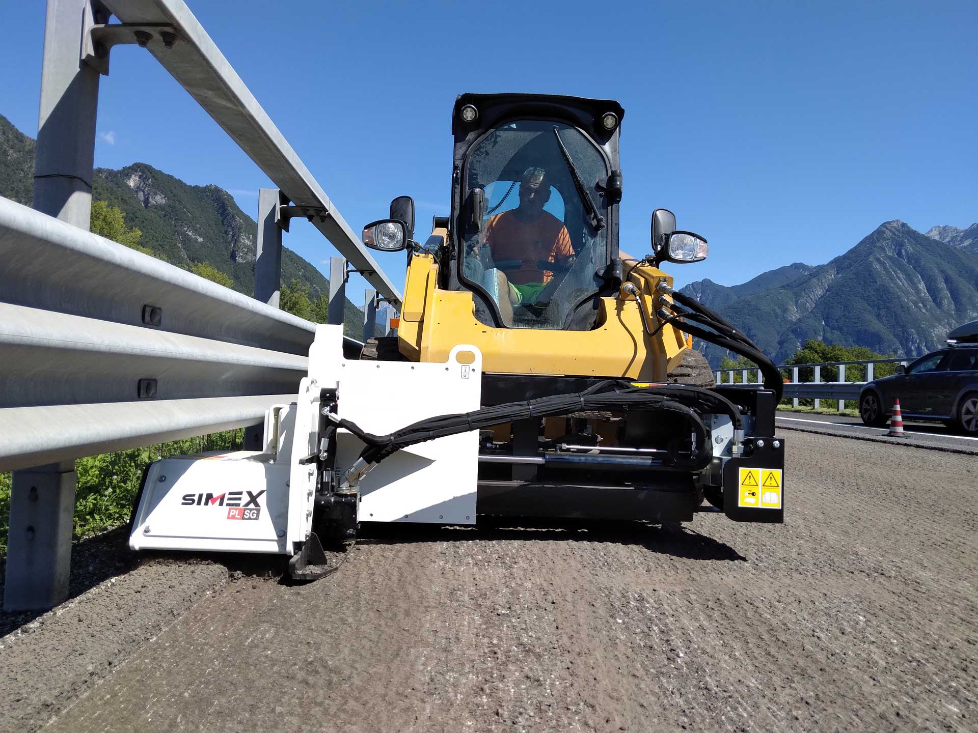 Milling under guardrail with a PL SG